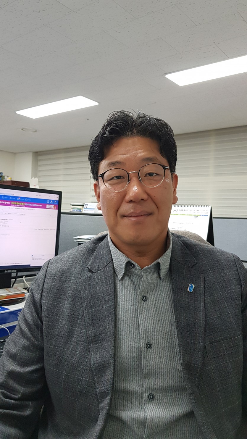 김재우 팀장1[회전].jpg