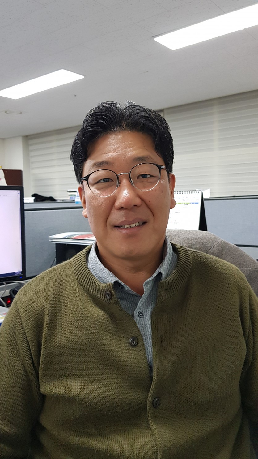 김재우 팀장[회전].jpg