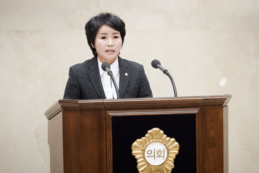 20191126 제238회 제2차 정례회 시정질문(4)-안희경 의원.jpg