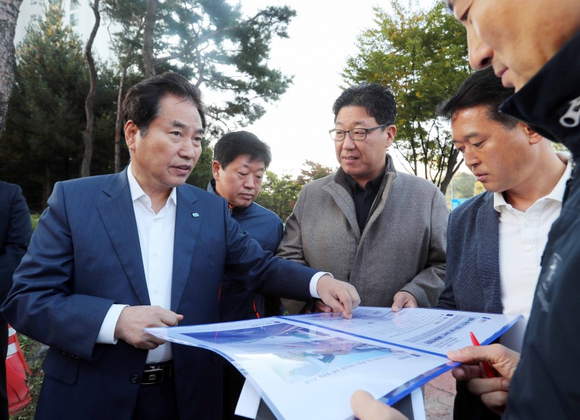 2019.10.21 동백-죽전 석성로현장 방문.jpg