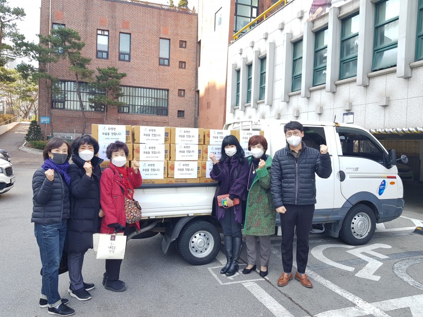 (사진) 상현1동 주민자치위원회 구호물품 전달.jpg