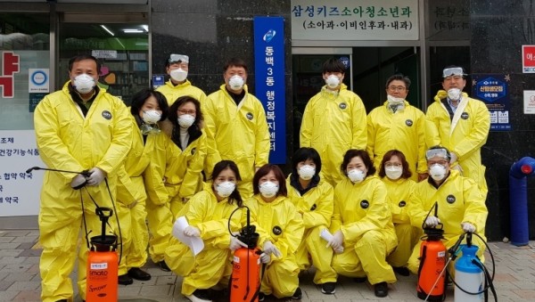 (사진) 동백3동 민간단체 방역 소독 지원.jpg