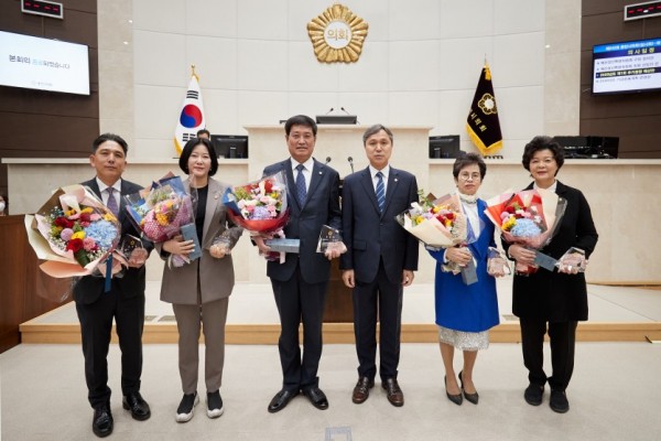 20200406 경기도 시군의장협의회 우수의원 시상식-02.jpg