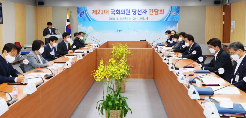 (사진) 14일 국회의원 당선인 간담회 3.jpg