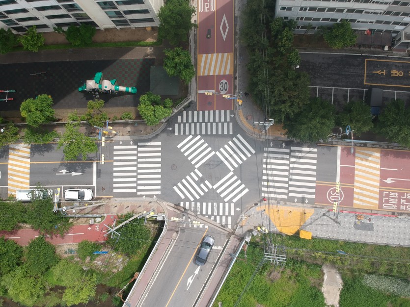 처인 용마초교 횡단보도.jpg