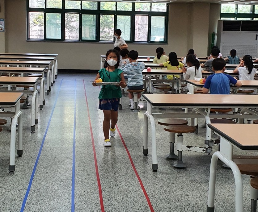 급식모습2.jpg