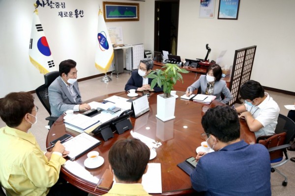 중수본 면담.JPG