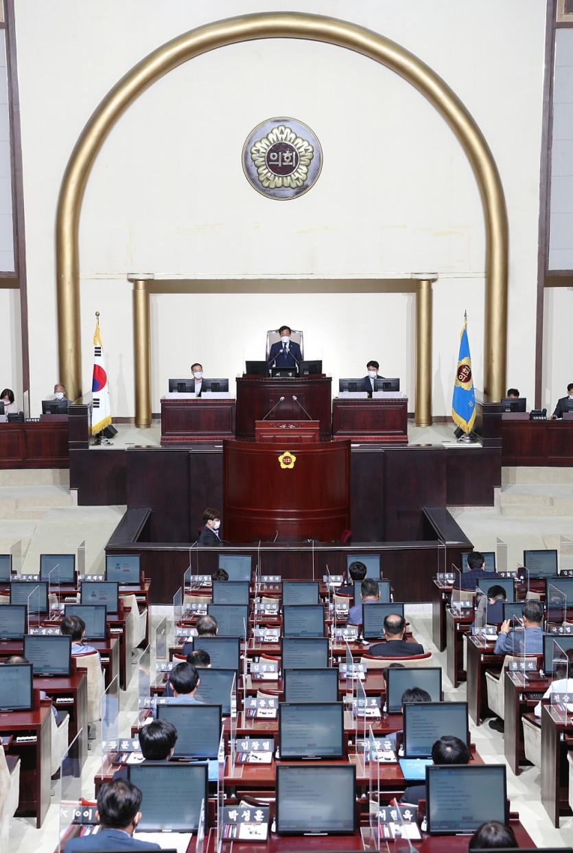 200901 장현국 의장, 제346회 임시회 개회사 통해 코로나 극복위한 공동노력 강조 (3).jpg