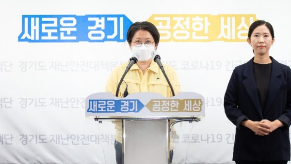 이희영+경기도+코로나19+긴급대책단+공동단장(분당서울대학교병원+공공의료사업단+교수)+온라인+브리핑.jpg