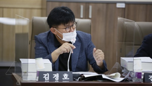 200903 김경호 의원, 제4차 수도권정비계획에서 불합리한 규제개선 촉구.JPG