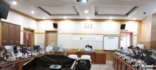 200921 교육기획위, 도교육청 추진사업 정책협의 실시.jpg