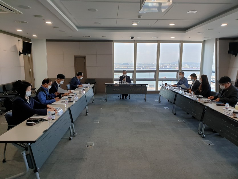 201012 오명근 의원 평택항 활성화 지원사업 착수보고회 참석 (2).jpg