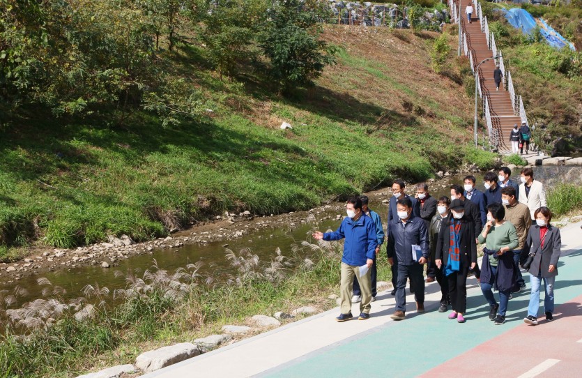 15일 신갈~상하천 현장점검3.jpg