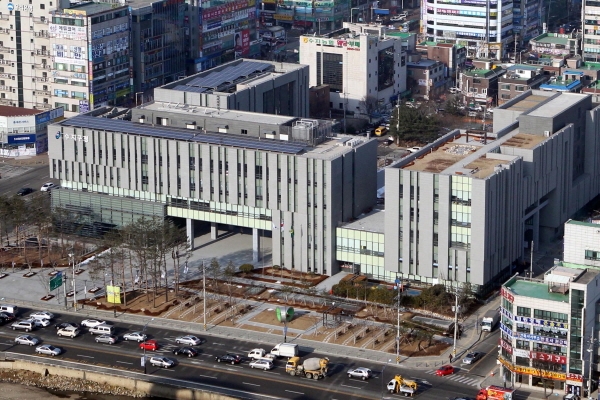 수지구청사.jpg