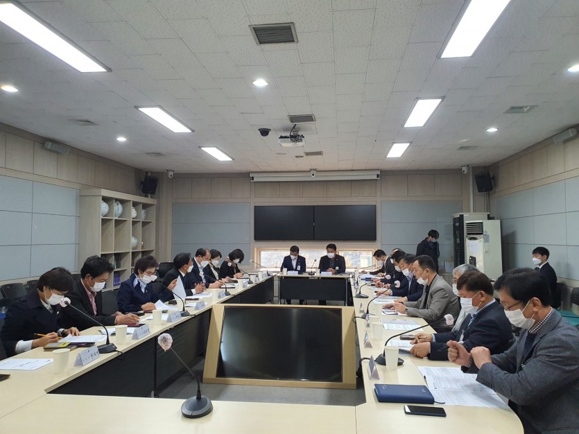 의원간담회2.jpg