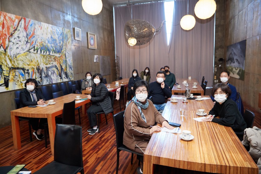 20201113 용인시의회 문화복지위원회, 2020년도 제2차 정례회 대비 의정연수 실시(1).jpg