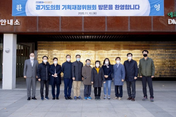 201111 기획재정위원회 파주 DMZ 일원 현장 방문.jpg