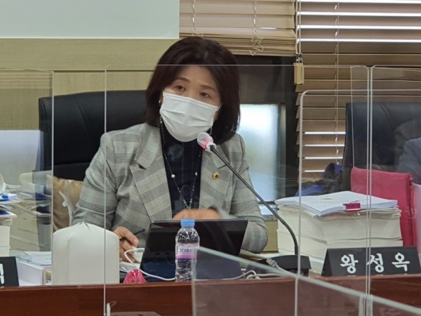 201115 왕성옥 의원, 경기도 의료원 인사관리에 특혜나 차별 없어야.jpg