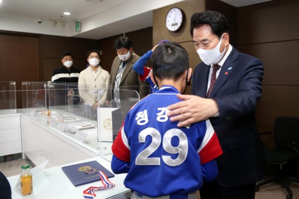처인·기흥·수지 리틀야구단 격려 (2).JPG