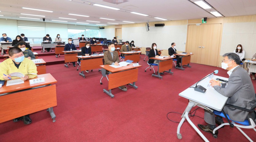 201201_용인시 계절맞춤형 미세먼지 계절관리제 구체적 방안 논의_사진(1).jpg