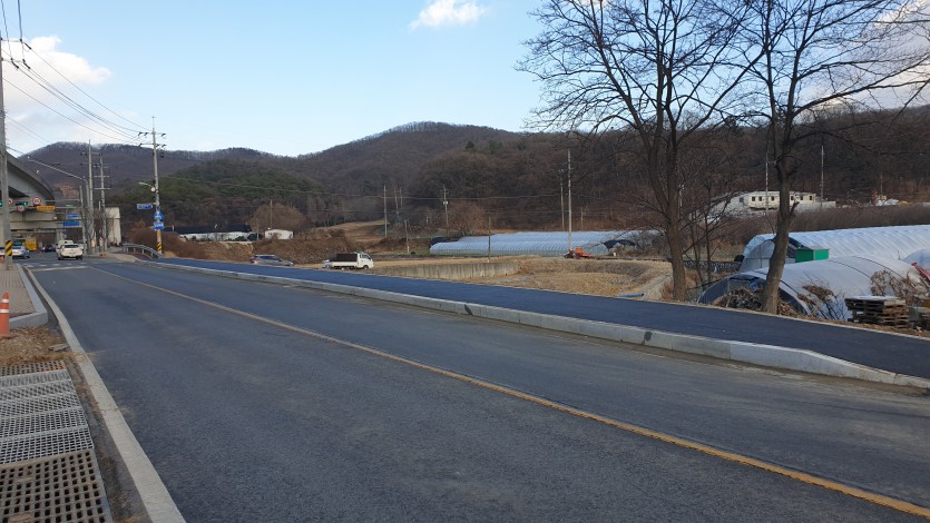 201224_미르스타디움 건너편 자전거도로 연결 공사 완료해_사진(2) 현장사진.jpg