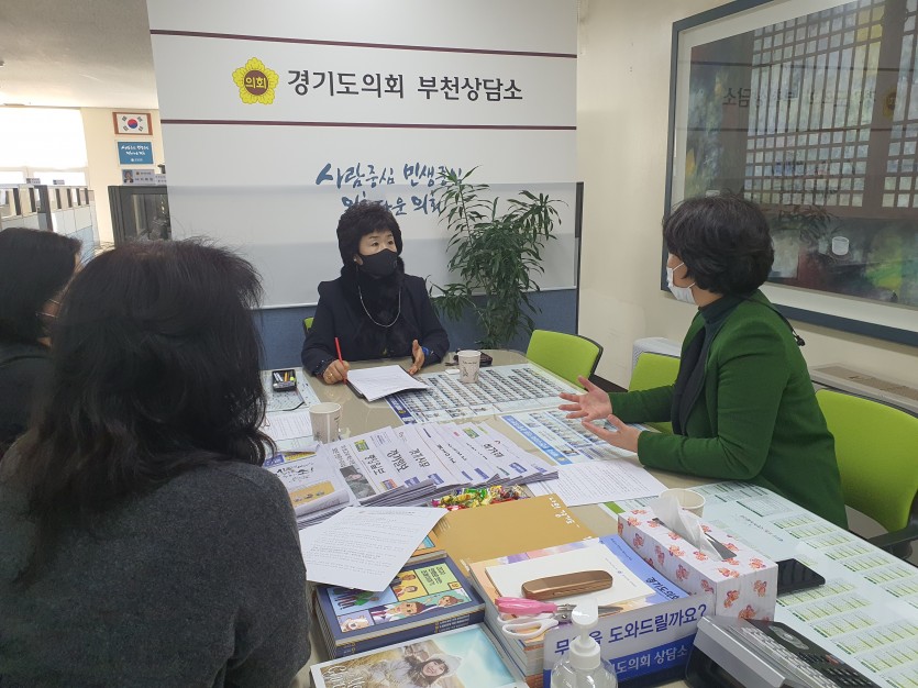 201231 황진희 의원, 원격수업 연장에 따른 경기사립유치원 지원대책 마련돼야 (2).jpg