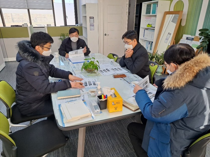 201231 이창균 의원, 경기도보건환경연구원 신축 관련 지적사항 조치내용 보고 청취 (2).jpg