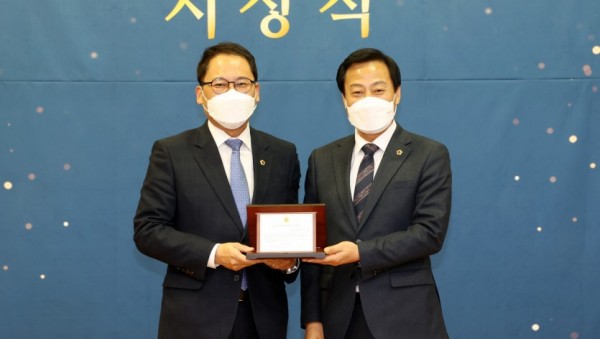 201218 안광률 의원, 2020년도 경기도의회 인사청문위원회 우수위원 선정 (1).JPG