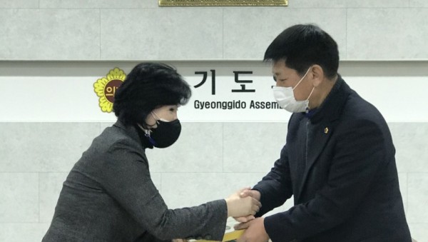 201213 한미림 의원, 안전행정위원회 ‘행정사무감사 우수위원’ 선정 (1).jpg