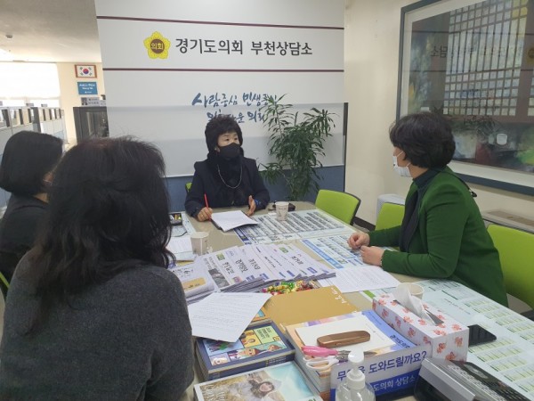 201231 황진희 의원, 원격수업 연장에 따른 경기사립유치원 지원대책 마련돼야 (1).jpg