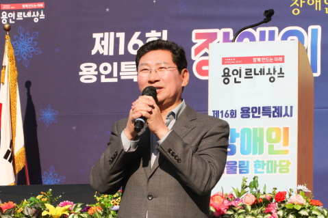 fee67ab7b18721404318c9b759cea9d7_1699952983_3642.jpg