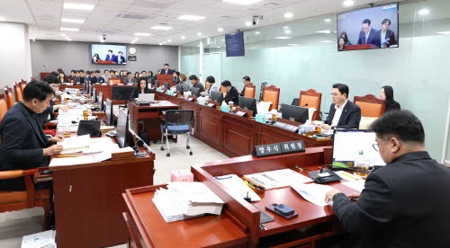 712870cfbb2abb7abcc7542f018661f2_1740045566_2446.JPG