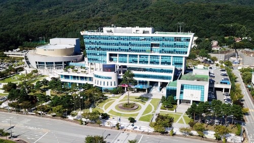 4. 이천시 2025년 공중위생서비스 평가 결과 최우수업소 지정 공표.jpg