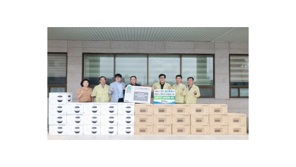 [크기변환]1. 용인시자원봉사센터가 갑작스러운 폭우로 피해를 입은 함평군 이재민을 위해 물품을 후원했다.(사진=함평군 제공).jpg