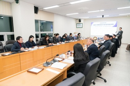 [크기변환]20251126 용인특례시의회 경제환경위원회, 2025년 경제환경분과 의정자문회의 개최(2).jpg