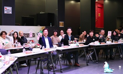 [크기변환]6-3. 이상일 용인특례시장은 29일 '2025 꿈드림 어워즈 & 성장발표회'에 참석했다.jpg