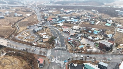 [크기변환]7. 용인특례시는 처인구 포곡읍 마성리 50-6번지와 영문리 2-93번지를 잇는 연결도로(중1-45호)를 확장 개통했다.jpg
